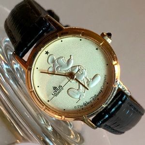 Ladies Lorus Quartz Mickey Mouse Watch